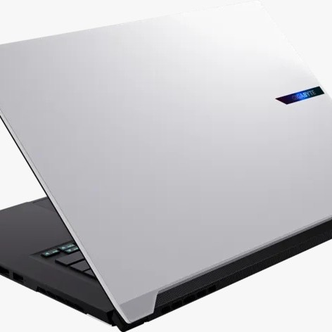 GIGABYTE AERO X16 1WH 16"/R7 AI 350/RTX 5070/16GB/1TB SSD/Windows 11 Home + Office Home Student 2024
